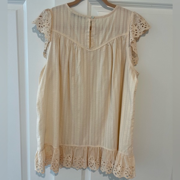 Doe & Rae Ruffle Blouse - Picture 6 of 9